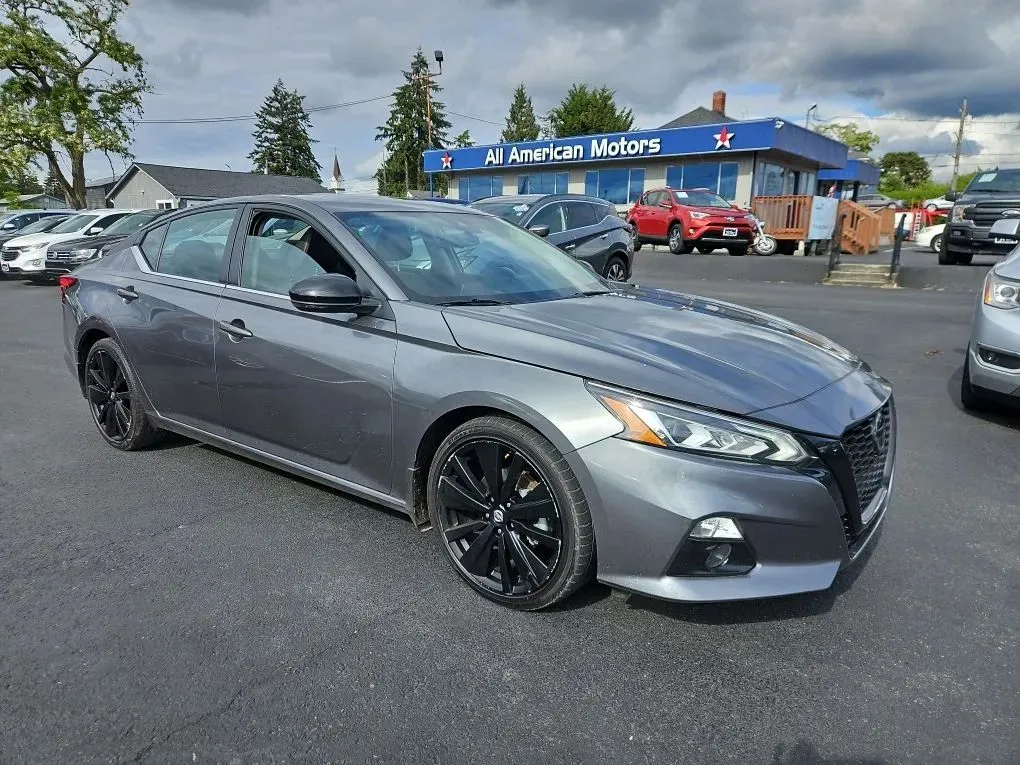 2022 Nissan Altima 2.5 SR Sedan 4D for sale in Tacoma, WA