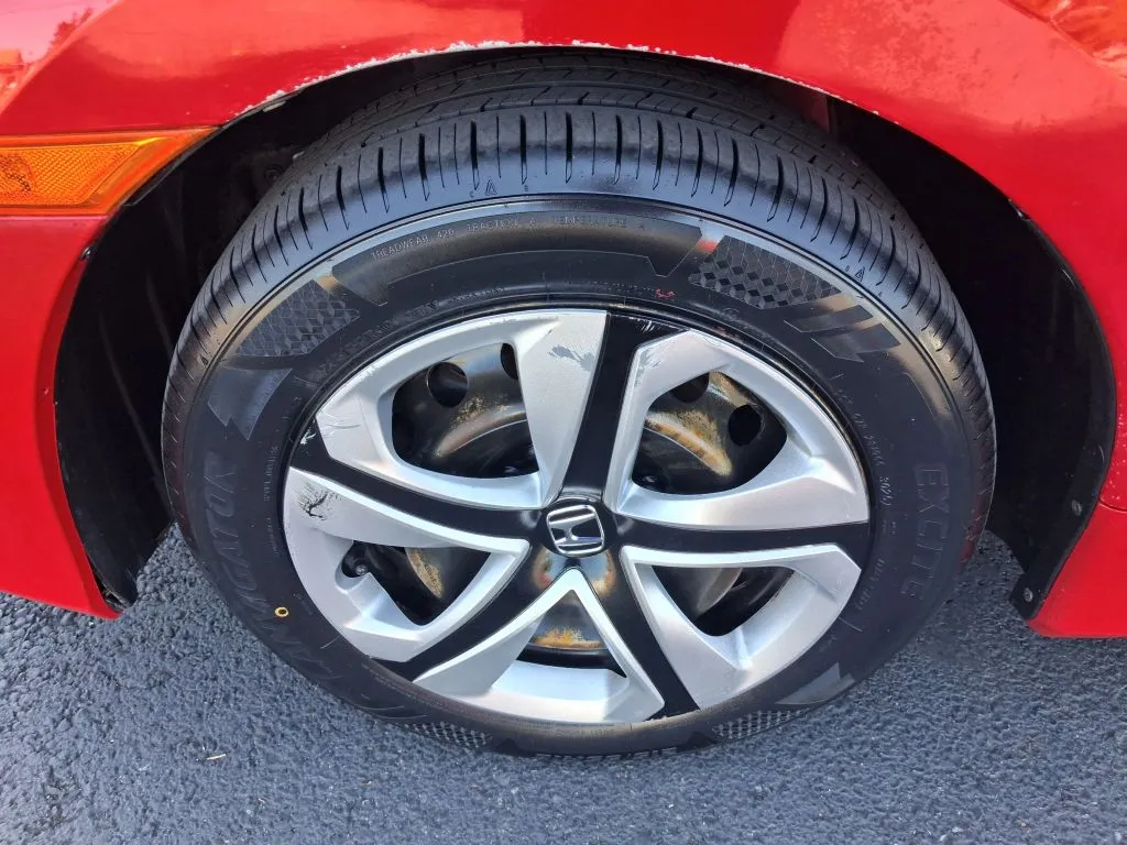 Honda Civic photo 27