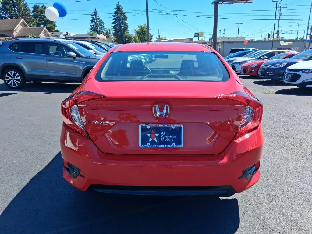 Honda Civic photo 11