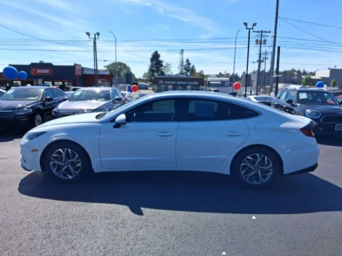 More photos of 2020 Hyundai Sonata SEL Sedan 4D at All American Motors, WA