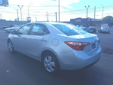 More photos of 2019 Toyota Corolla LE Sedan 4D at All American Motors, WA