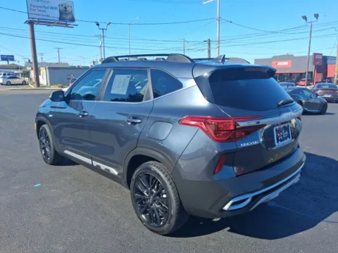 More photos of 2022 Kia Seltos Nightfall Sport Utility 4D at All American Motors, WA