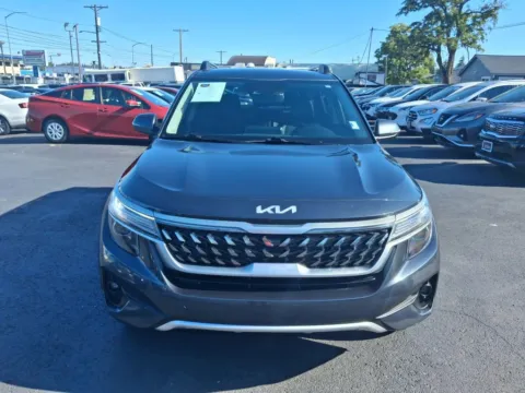 More photos of 2022 Kia Seltos Nightfall Sport Utility 4D at All American Motors, WA