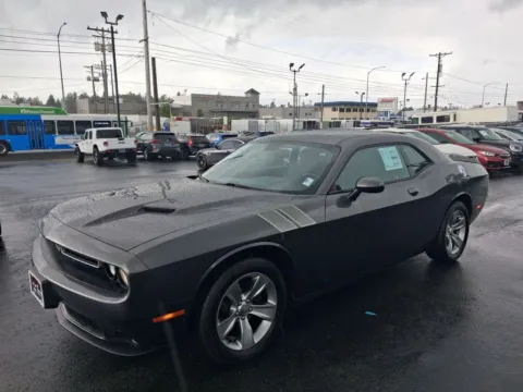 More photos of 2018 Dodge Challenger SXT Coupe 2D at All American Motors, WA