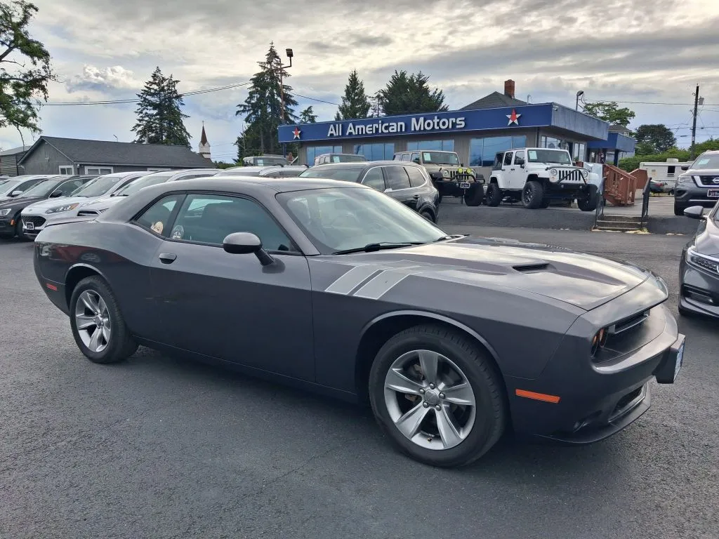 2018 Dodge Challenger SXT Coupe 2D for sale in Tacoma, WA