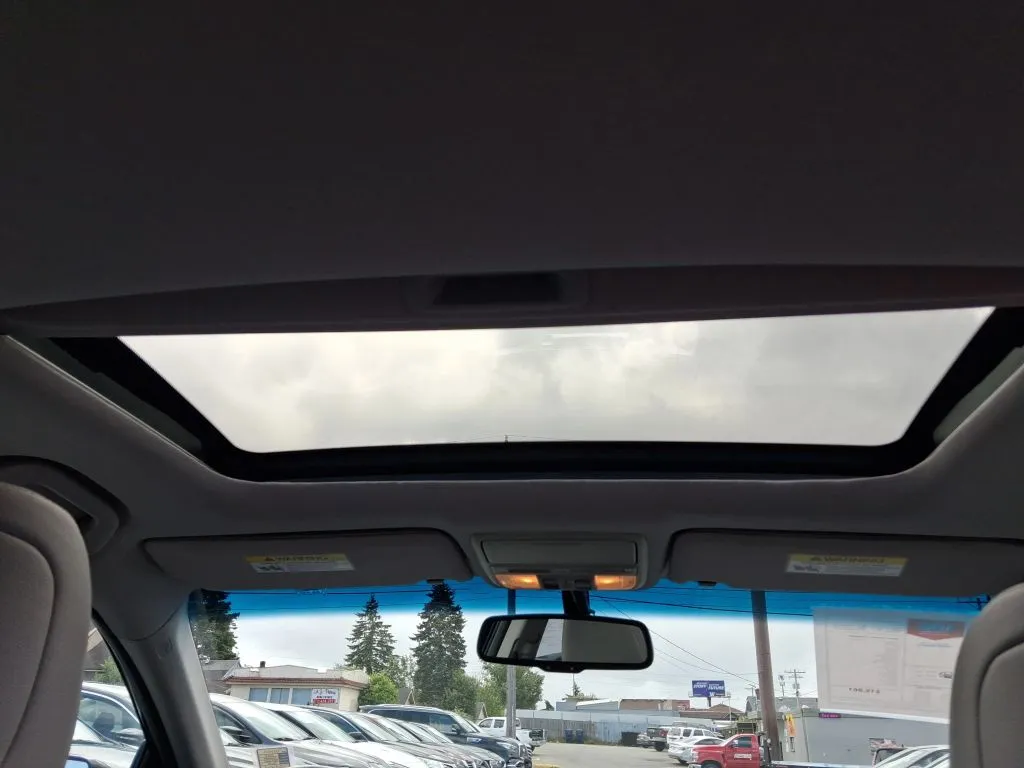 Honda Accord photo 15