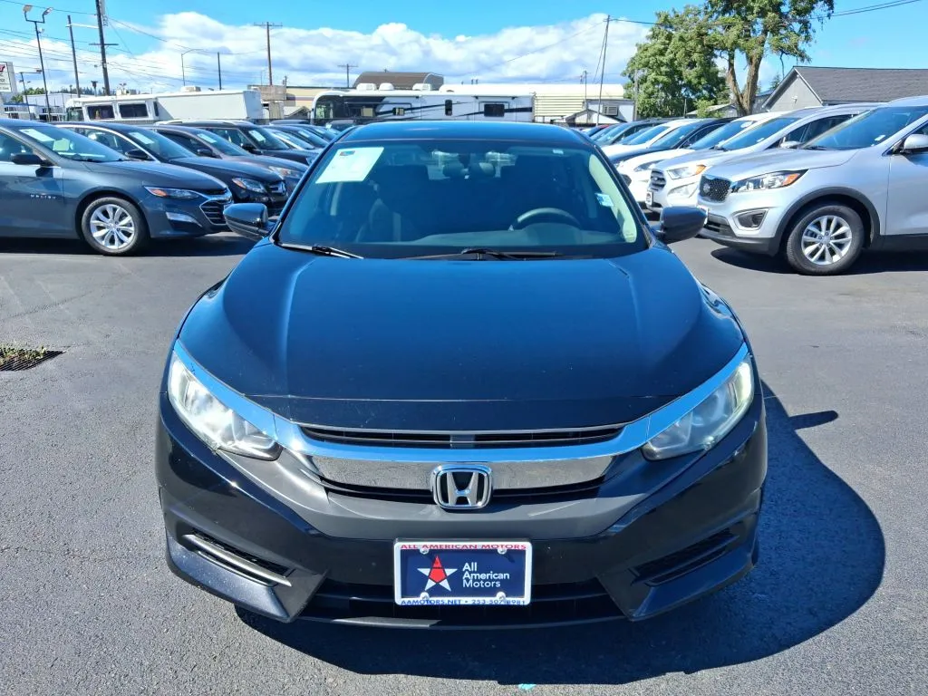 Honda Civic photo 2