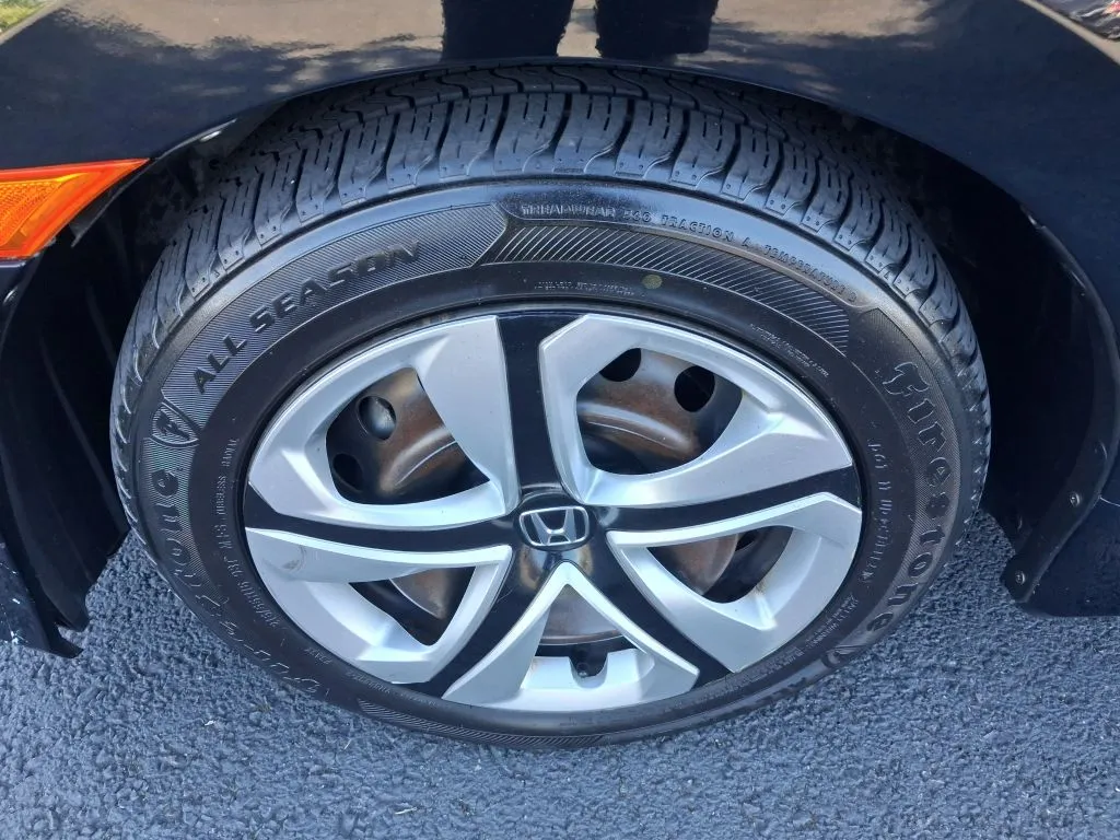 Honda Civic photo 21