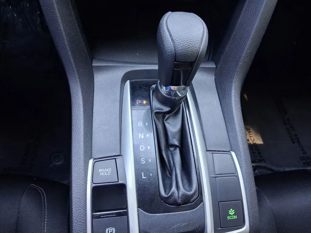 Honda Civic photo 11