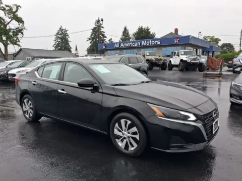 Gray 2022 Nissan Sentra SR Sedan 4D for sale in Tacoma, WA