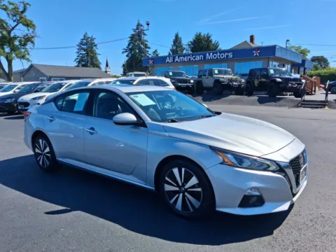 Silver 2019 Nissan Altima 2.5 SL Sedan 4D for sale in Tacoma, WA