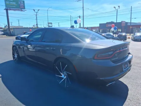 More photos of 2018 Dodge Charger SXT Plus Sedan 4D at All American Motors, WA