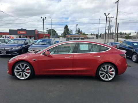 More photos of 2019 Tesla Model 3 Long Range Sedan 4D at All American Motors, WA