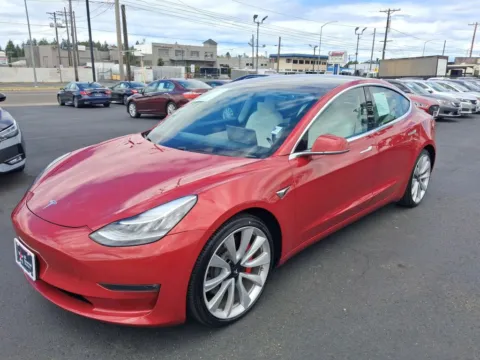 More photos of 2019 Tesla Model 3 Long Range Sedan 4D at All American Motors, WA
