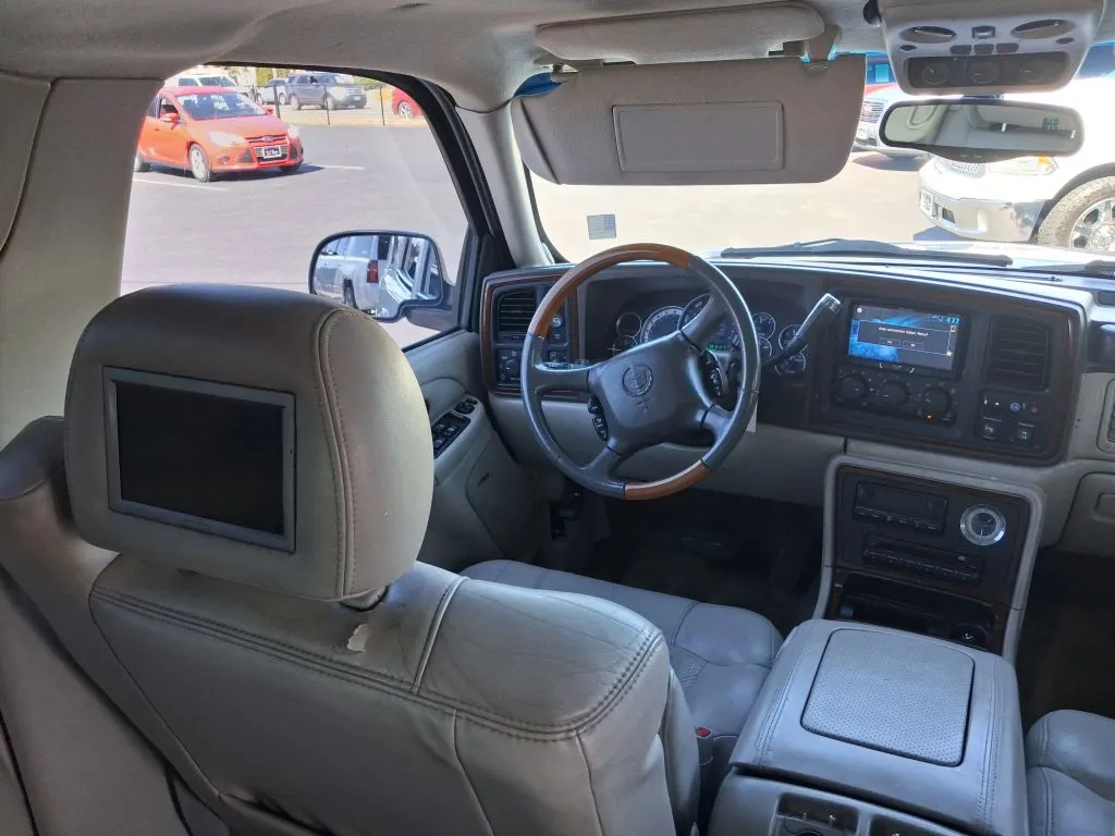 Cadillac Escalade photo 28