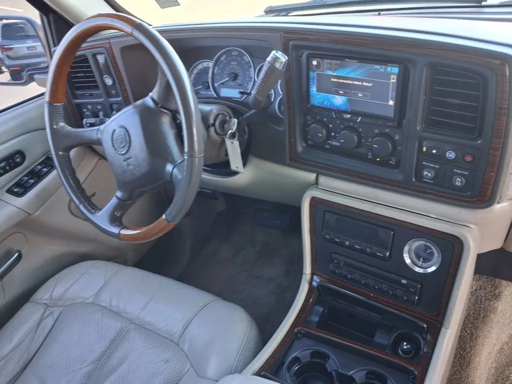 Cadillac Escalade photo 30