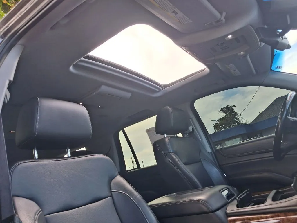 Chevrolet Tahoe photo 27