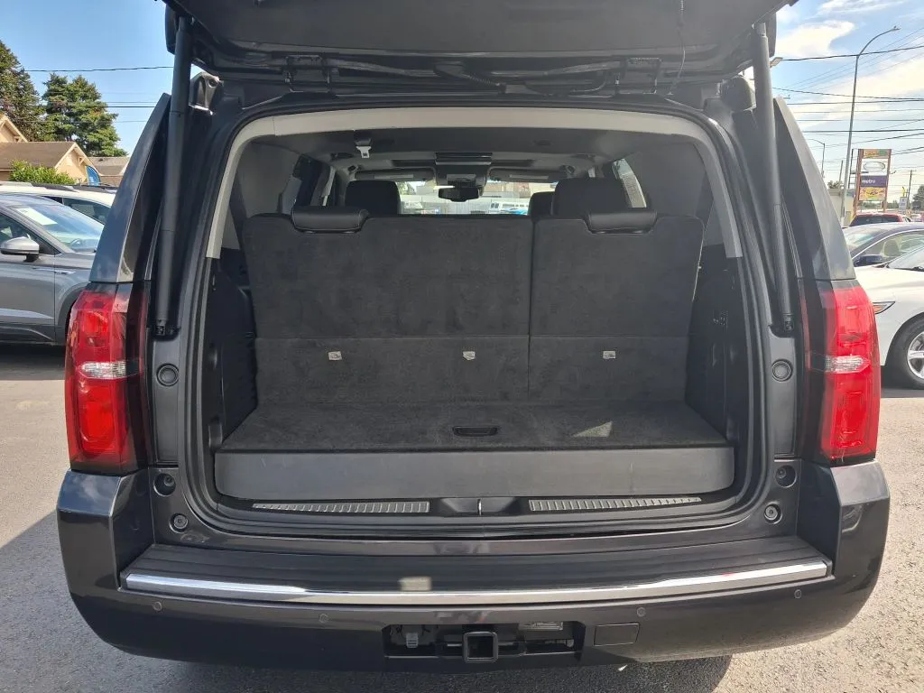 Chevrolet Tahoe photo 9
