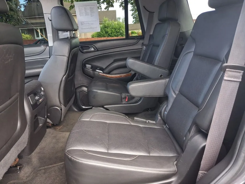 Chevrolet Tahoe photo 21