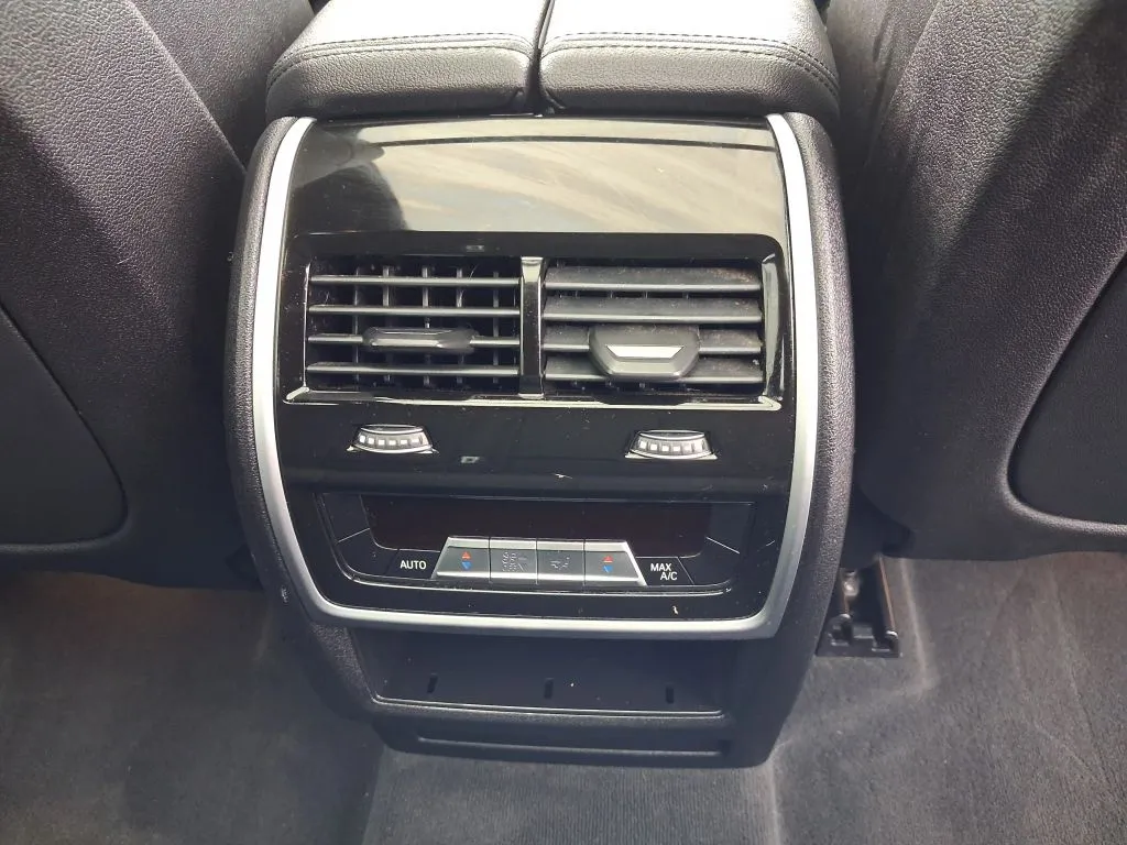 BMW X5 photo 15
