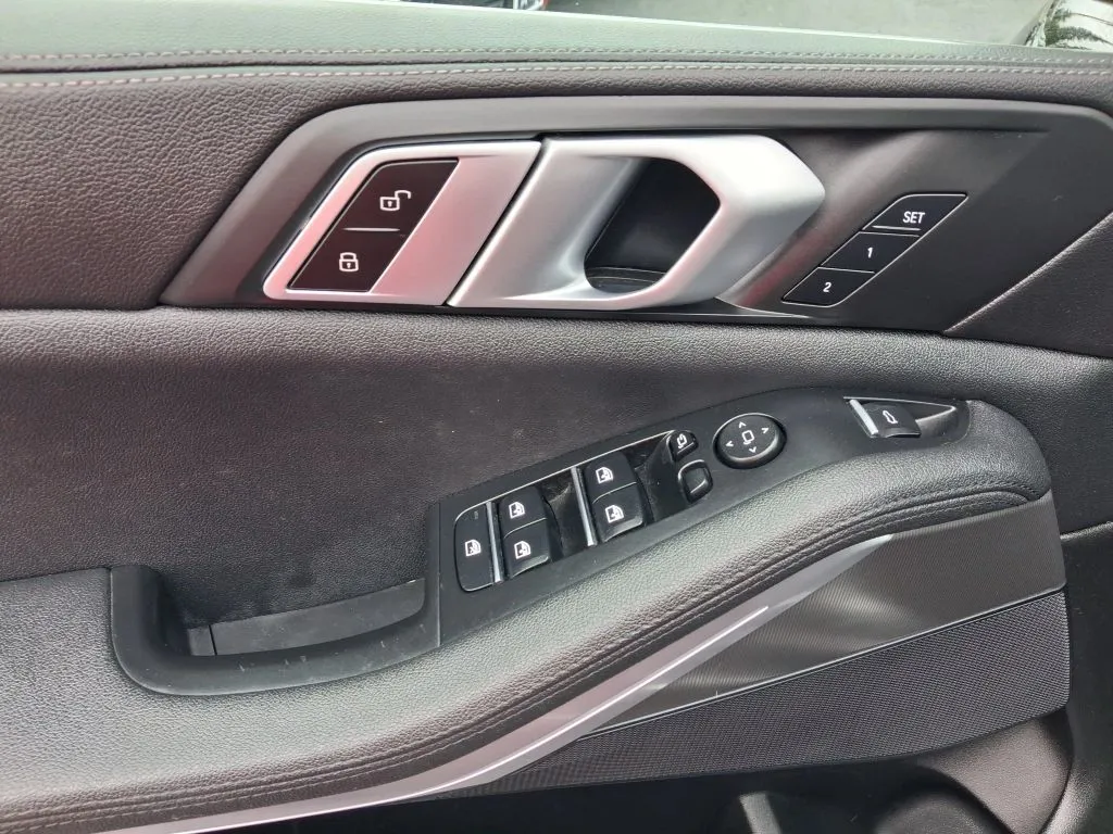 BMW X5 photo 22