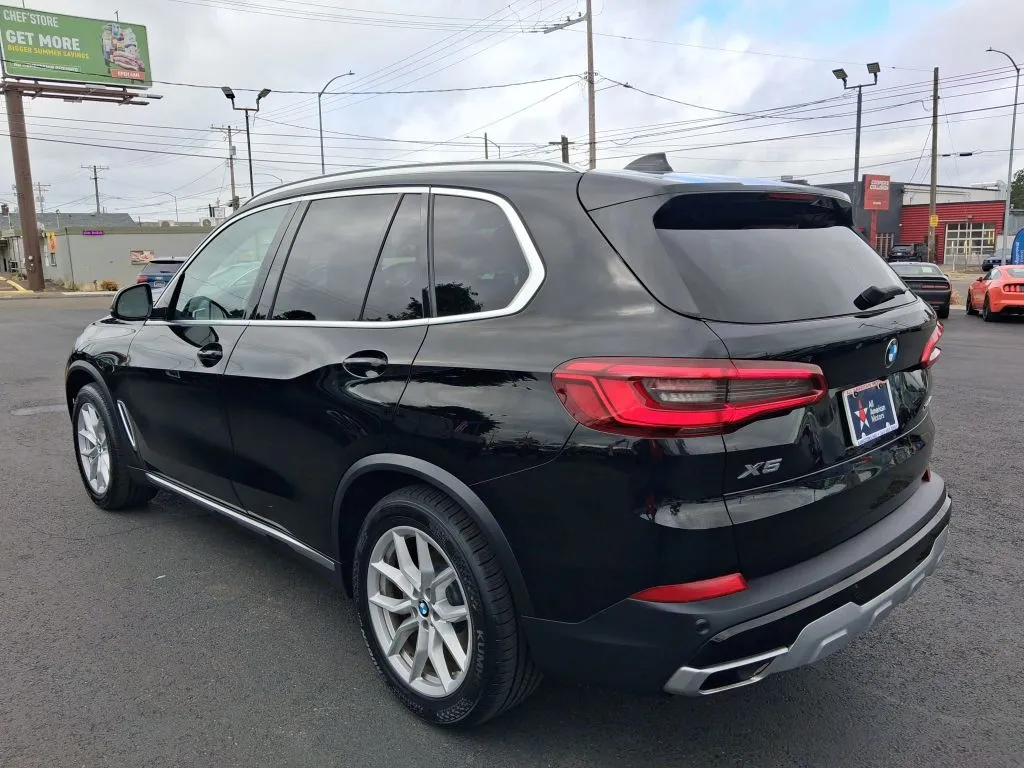 BMW X5 photo 5