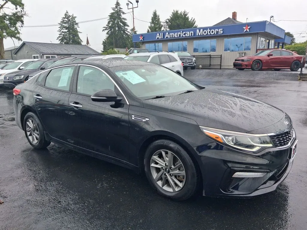 2019 Kia Optima LX AT's photo