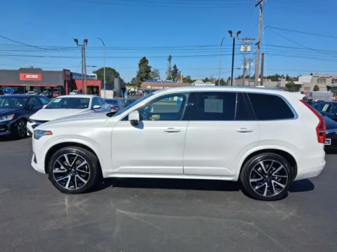 More photos of 2021 Volvo XC90 T6 Momentum Sport Utility 4D at All American Motors, WA