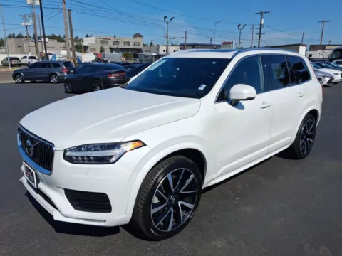 More photos of 2021 Volvo XC90 T6 Momentum Sport Utility 4D at All American Motors, WA