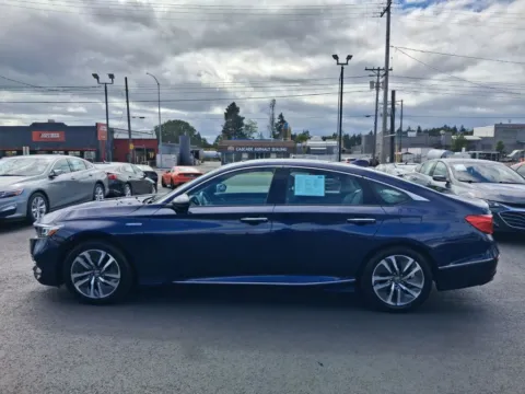 More photos of 2019 Honda Accord Hybrid Touring Sedan 4D at All American Motors, WA