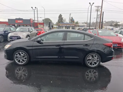 More photos of 2020 Hyundai Elantra Limited Sedan 4D at All American Motors, WA