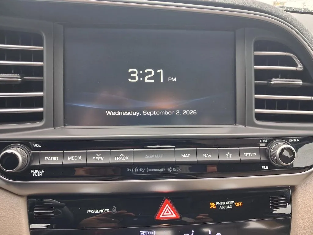 Hyundai Elantra photo 21