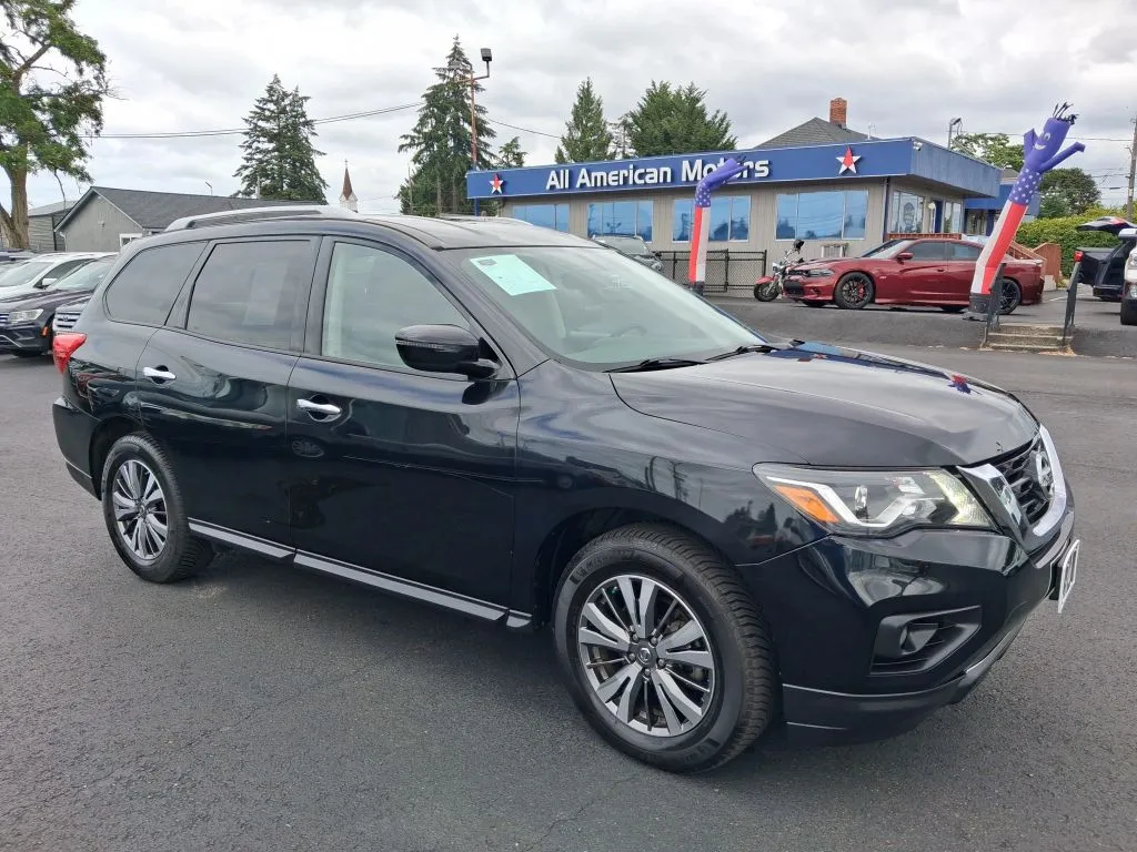 Black 2018 Nissan Pathfinder SV Sport Utility 4D for sale in Tacoma, WA
