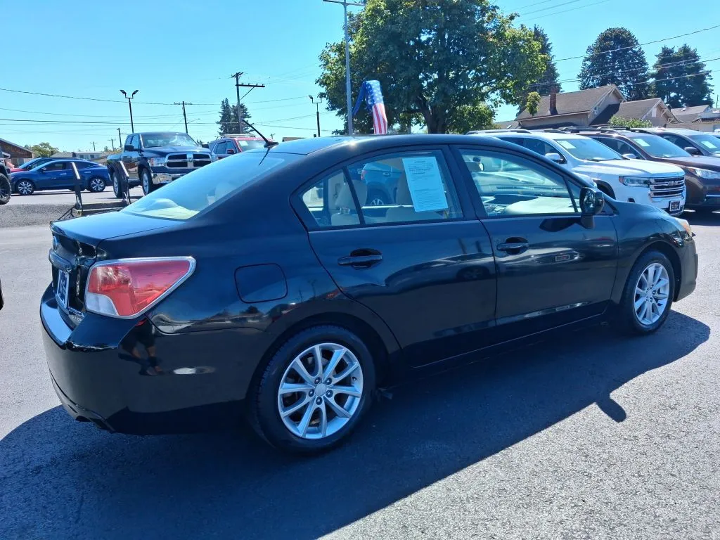 Subaru Impreza photo 8
