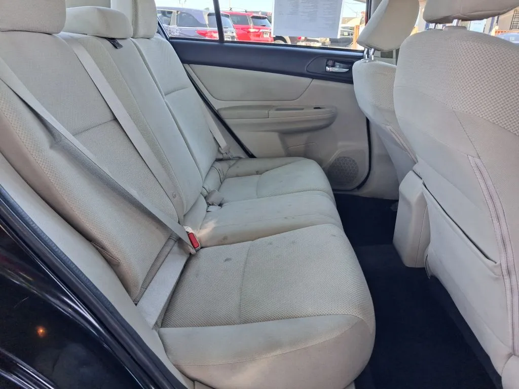 Subaru Impreza photo 22