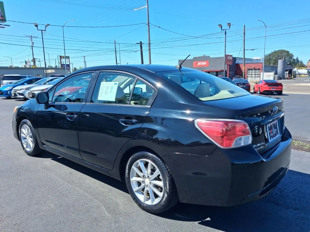 Subaru Impreza photo 6