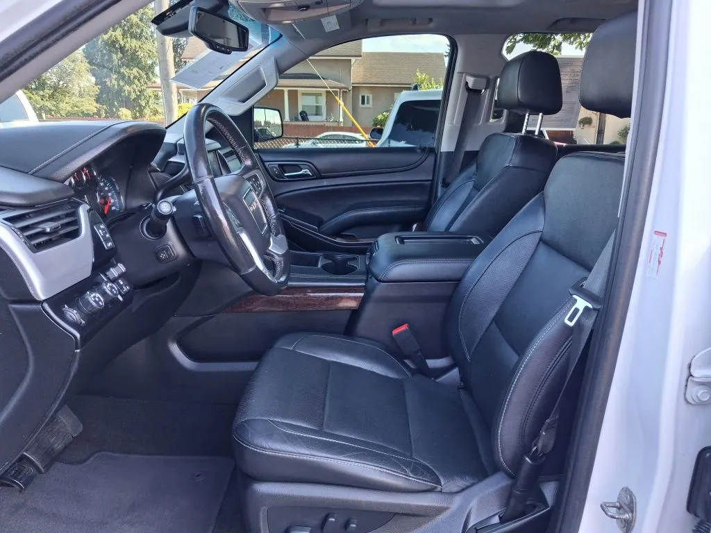 GMC Yukon XL photo 20