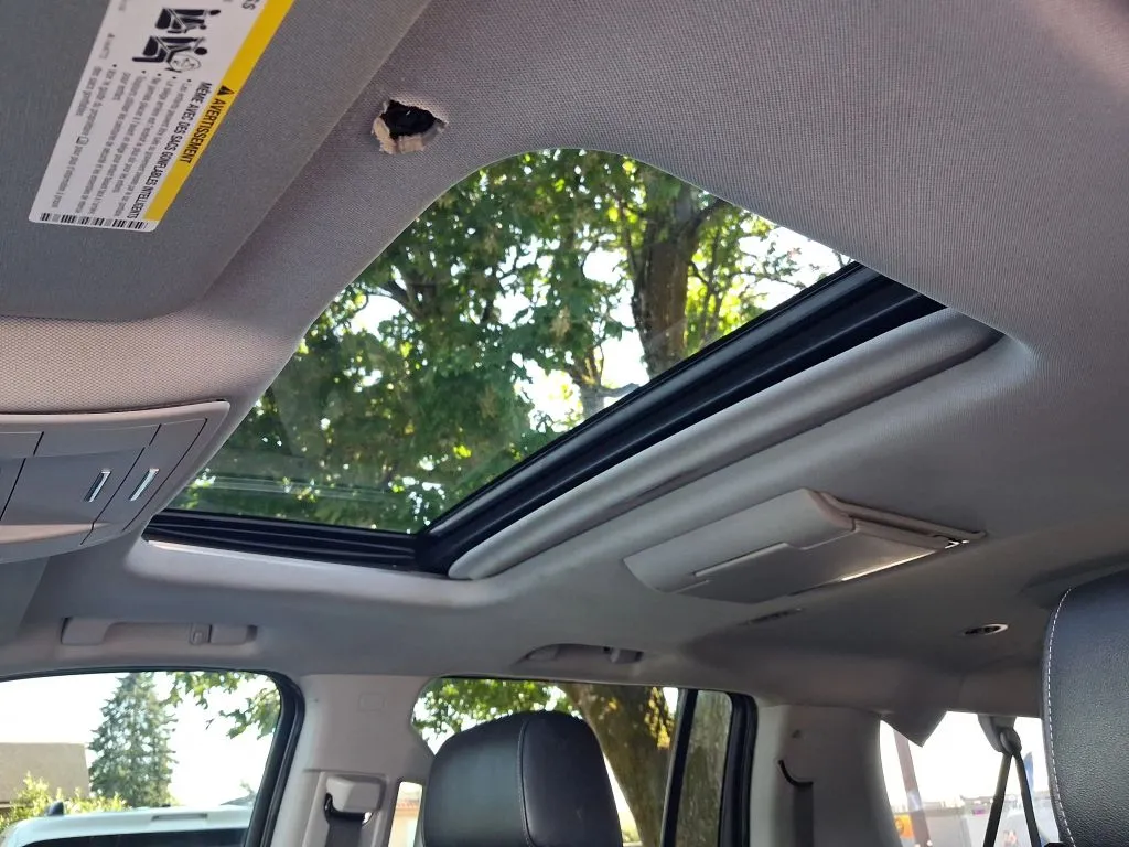 GMC Yukon XL photo 19