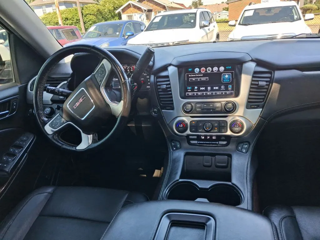 GMC Yukon XL photo 28
