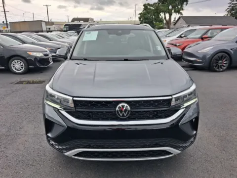More photos of 2024 Volkswagen Taos SE Sport Utility 4D at All American Motors, WA