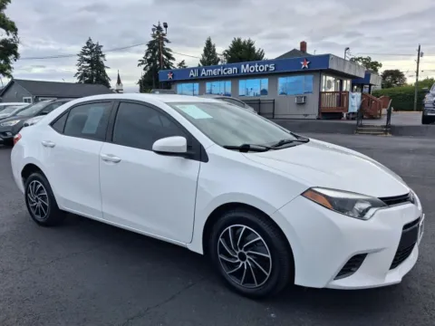 White 2015 Toyota Corolla LE Sedan 4D for sale in Tacoma, WA