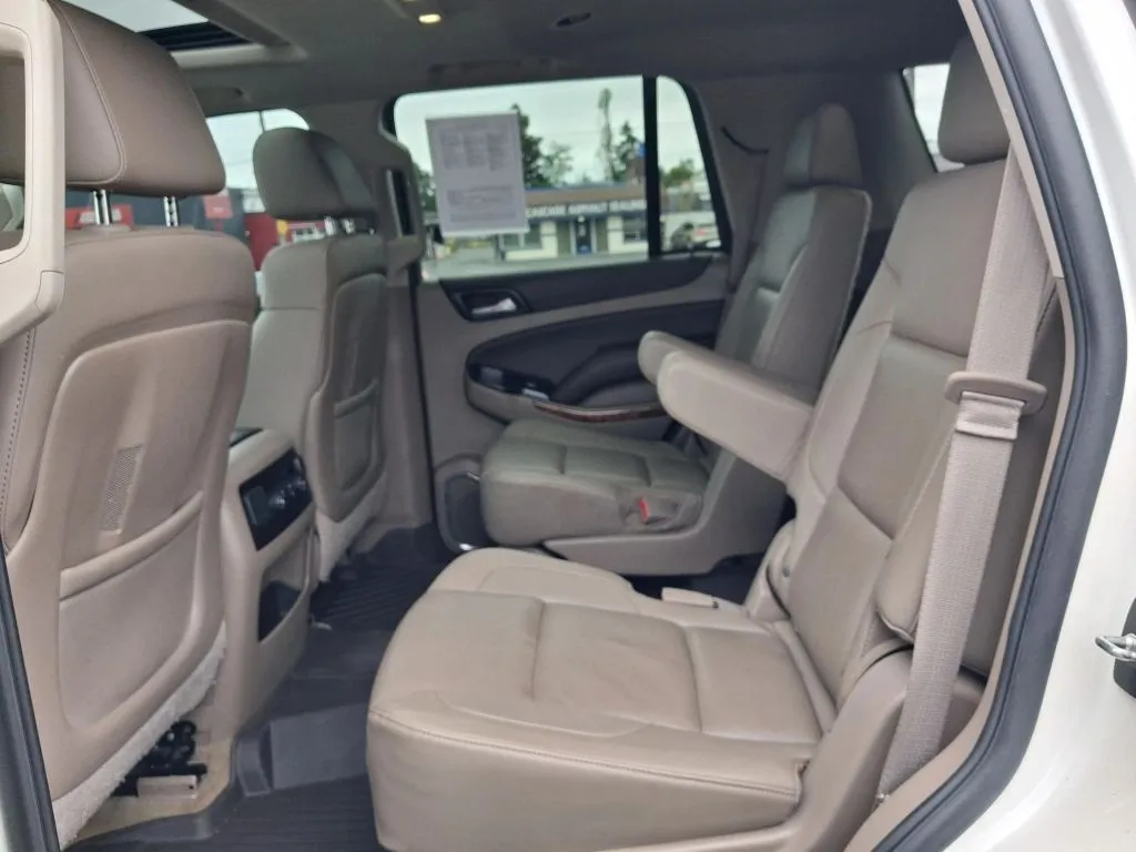 Chevrolet Tahoe photo 20