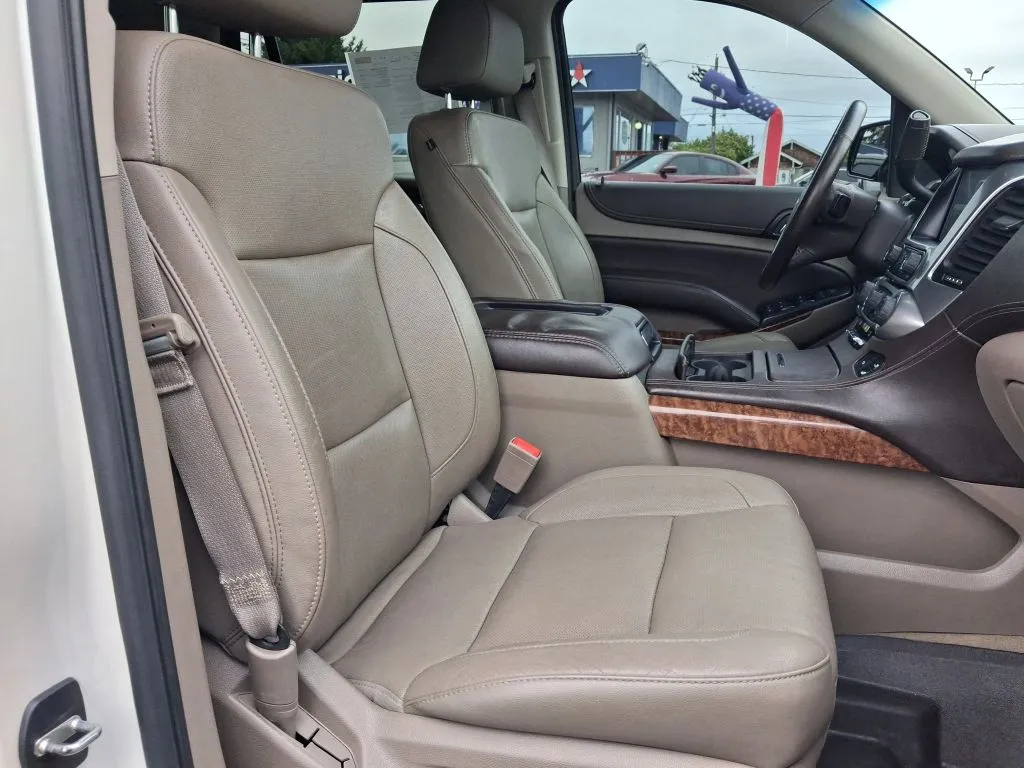 Chevrolet Tahoe photo 15