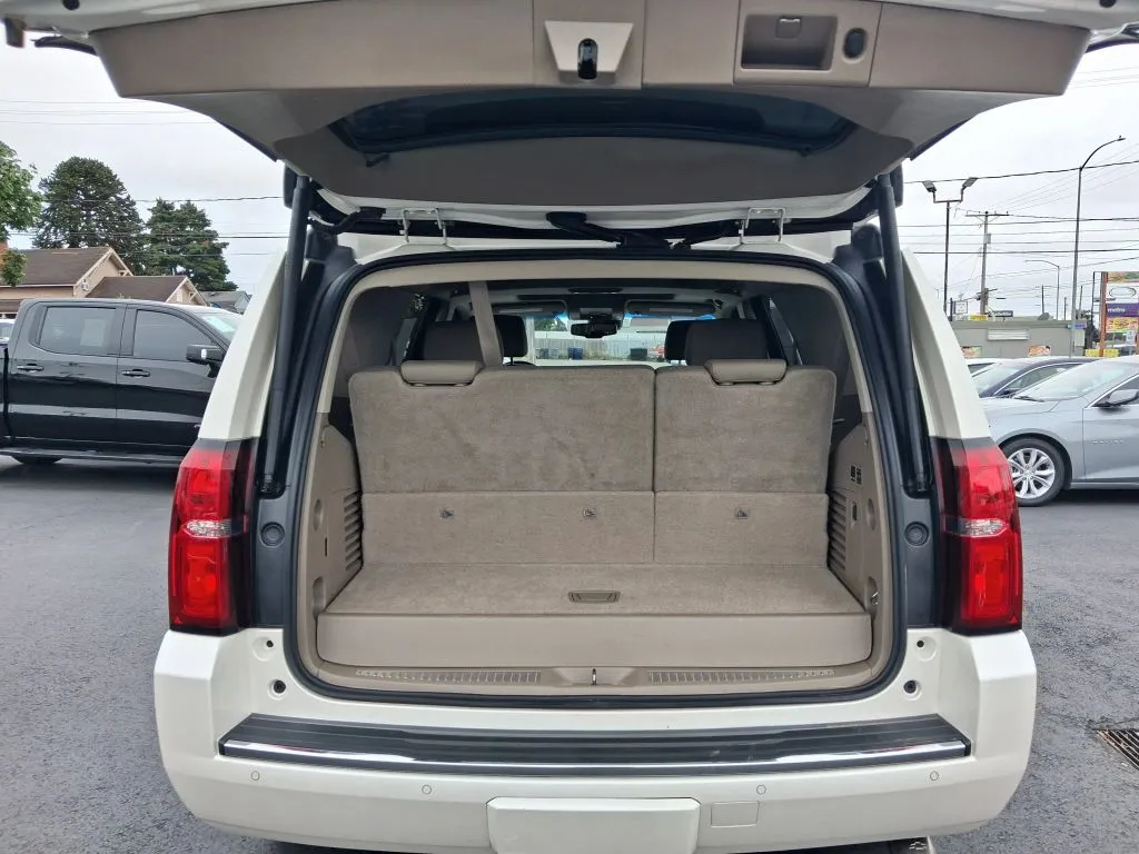 Chevrolet Tahoe photo 11
