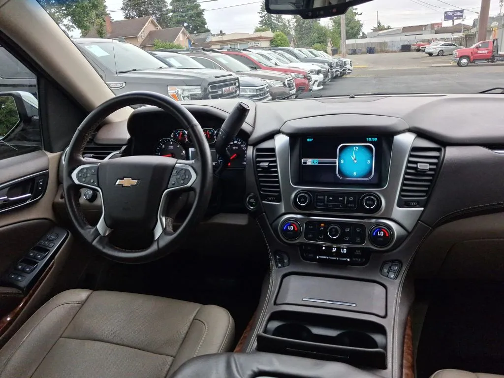 Chevrolet Tahoe photo 13