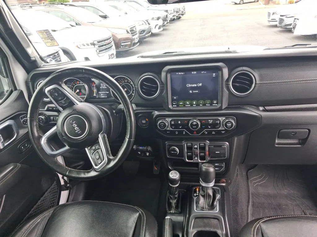 Jeep Gladiator photo 14