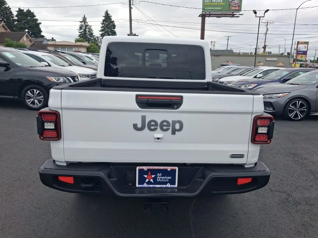 Jeep Gladiator photo 8