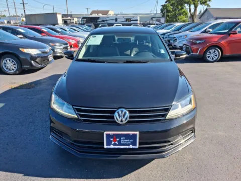 Photos of 2017 Volkswagen Jetta 1.4T SE Sedan 4D for sale in Tacoma, WA at All American Motors