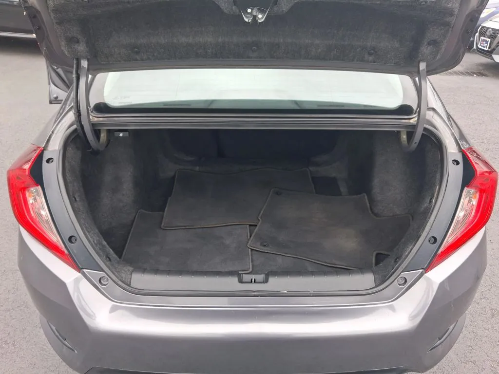 Honda Civic photo 20