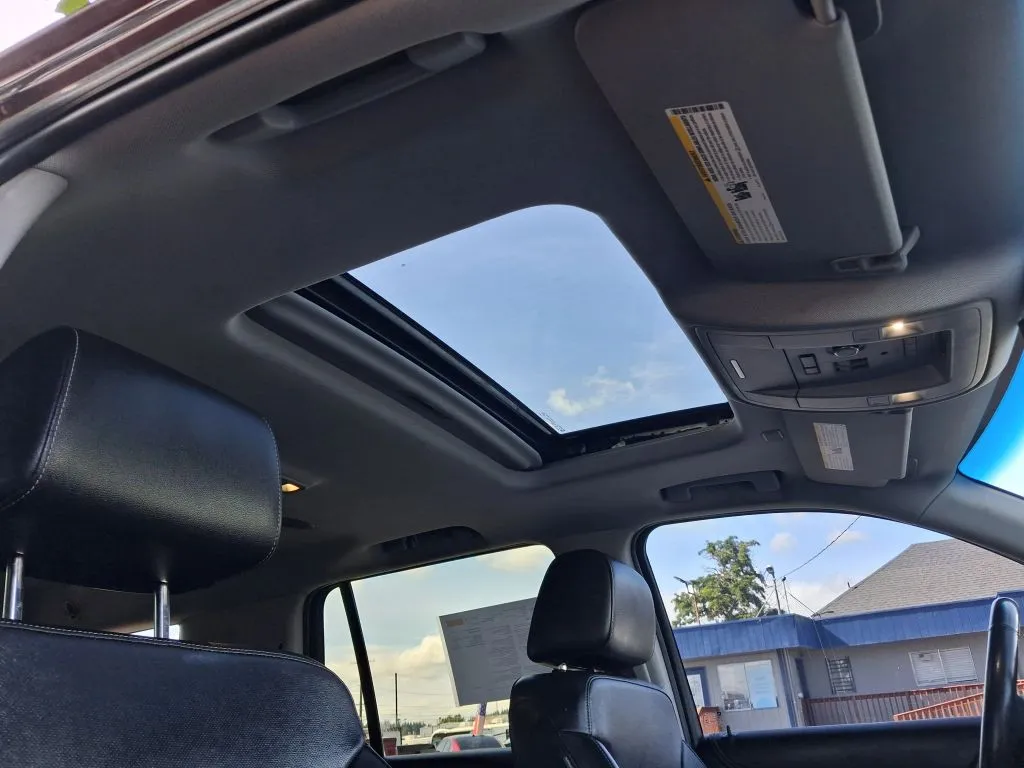 Chevrolet Tahoe photo 28